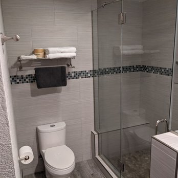 Motel Sakura - No door but bathroom redesigned. Better be traveling by yourself or VERY open and "sharing" with your partner. This is a deal killer. - Hotels Near Me - Glendale, California Motel Sakura - No door but bathroom redesigned. Better be traveling by yourself or VERY open and "sharing" with your partner. This is a deal killer. - Hotels Near Me - Glendale, California