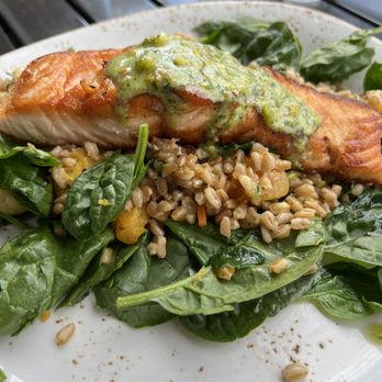 Kitchen Social - Salmon - Cocktail Bars Near Me - Columbus, Ohio