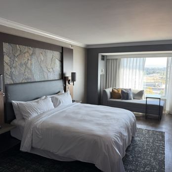 Monterey Marriott - Room - Hotels Near Me - Monterey, California Monterey Marriott - Room - Hotels Near Me - Monterey, California