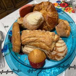 Escalona's Bakery - Bread is super soft and yummy!