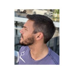 Short textured haircut