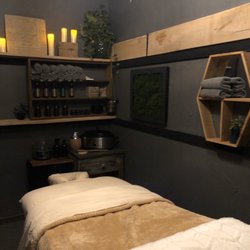 Fiddlehead Junction - Massage room