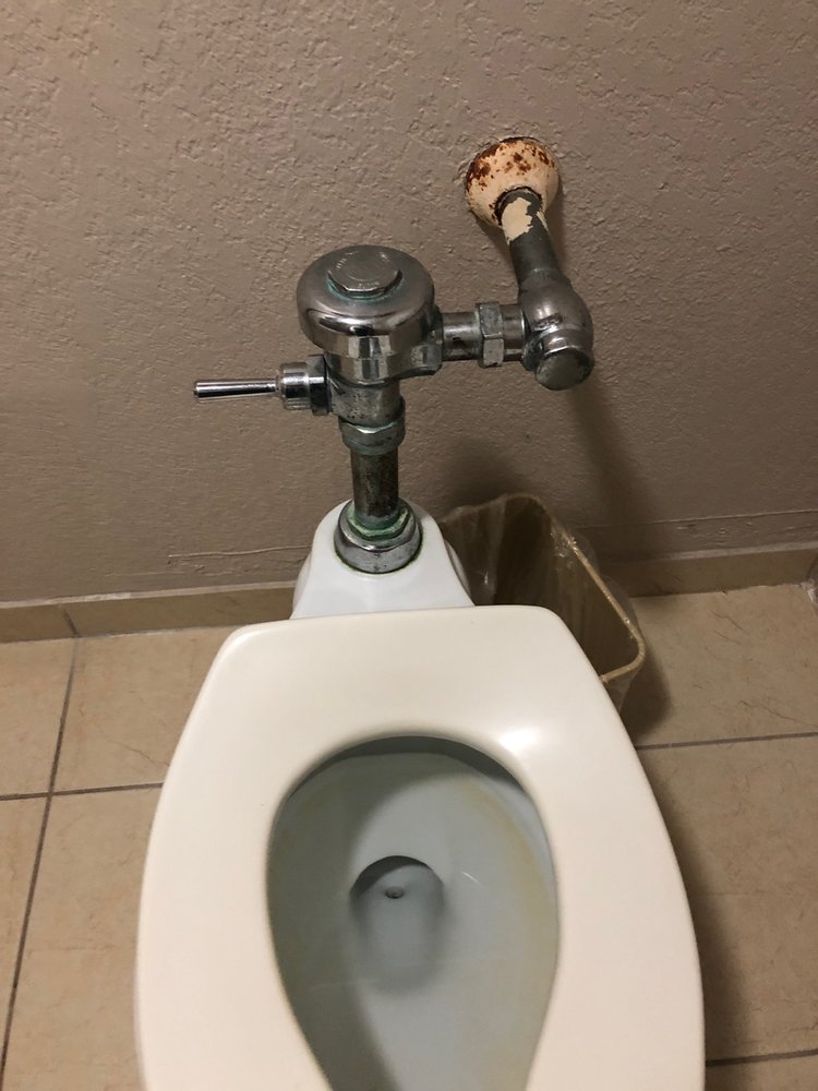 WOODVILLE INN Updated July 2024 19 Photos & 11 Reviews 201 N