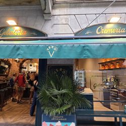 Oggi Gelato - Vero gelateria and  remedial.