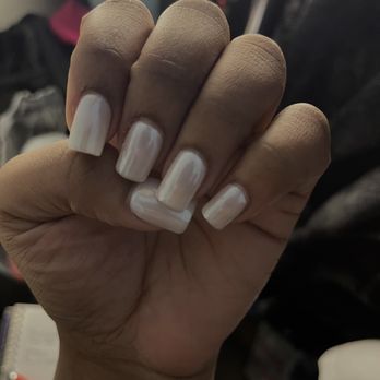 The W Nail Bar - Nail Salons Near Me - Indianapolis, Indiana