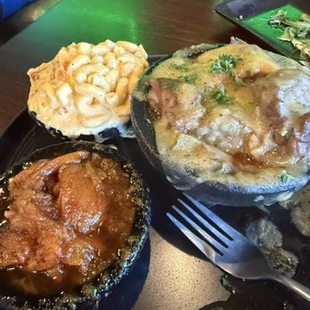 Jordyn's Soul Cafe - MAC and cheese sweet potatoes with pot roast - Soul Food Near Me - Chicago, Illinois