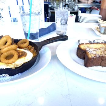 Hash Kitchen Arcadia - French Toast - Breakfast & Brunch Near Me - Phoenix, Arizona