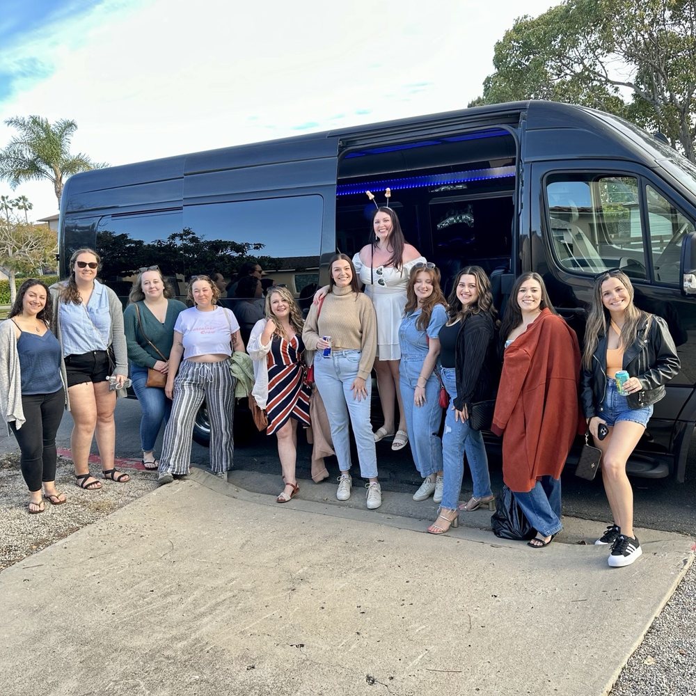 White Diamond Limousine - Limos Near Me White Diamond Limousine - Limos Near Me