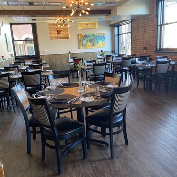 Twenty One Steak - Dining area - New American Near Me - Pueblo, Colorado Twenty One Steak - Dining area - New American Near Me - Pueblo, Colorado