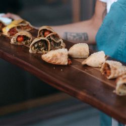Colectivo Felix - Passed empanada apps