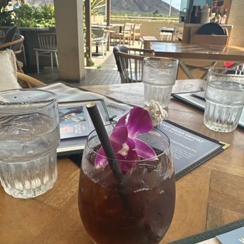 Deck. - Iced coffee. - Hawaiian Near Me - Honolulu, Hawaii Deck. - Iced coffee. - Hawaiian Near Me - Honolulu, Hawaii