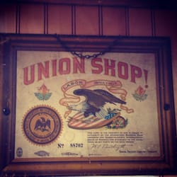 Dustin & Petes Barbershop - Great cuts, great history