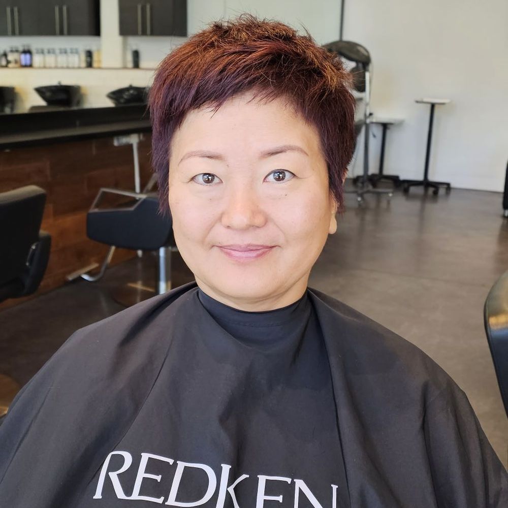 Essensuals London - Hair Salons Near Me - Seattle, Washington