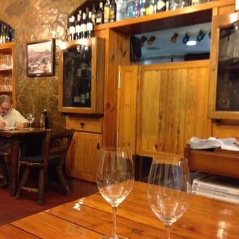 La Taberna de Lesseps - L'ambient. - Steakhouses Near Me - Barcelona, B La Taberna de Lesseps - L'ambient. - Steakhouses Near Me - Barcelona, B