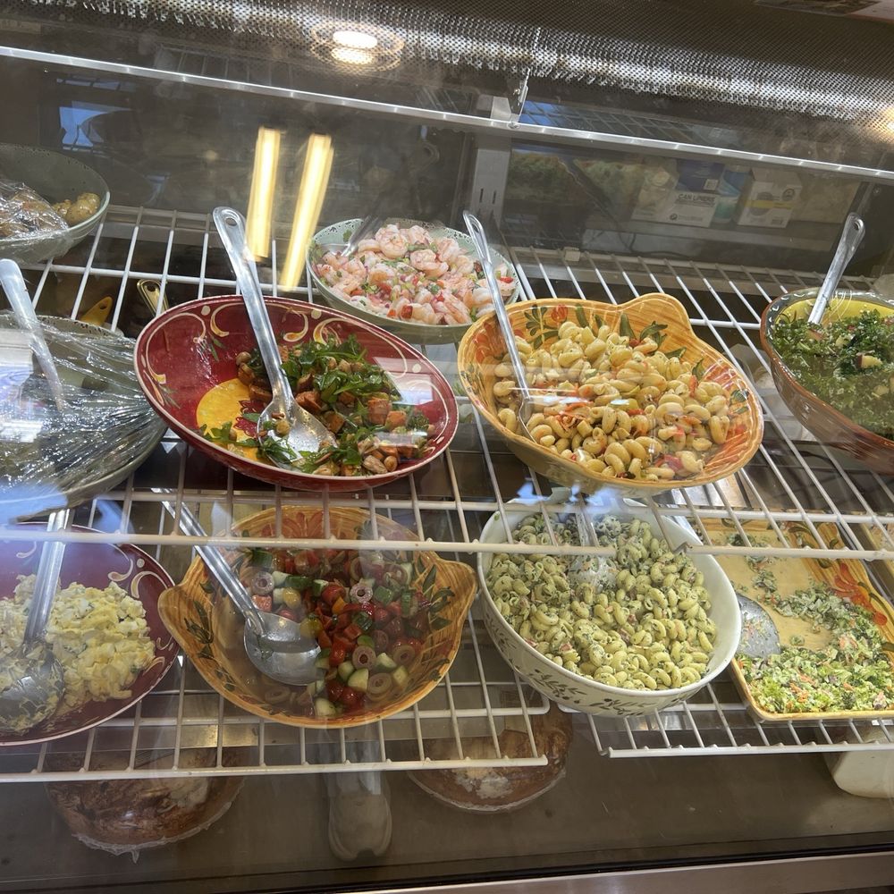 Olive It - Refrigerator Case - Delis Near Me - Los Angeles, California Olive It - Refrigerator Case - Delis Near Me - Los Angeles, California