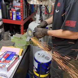 Casper's Muffler And Hitch Service