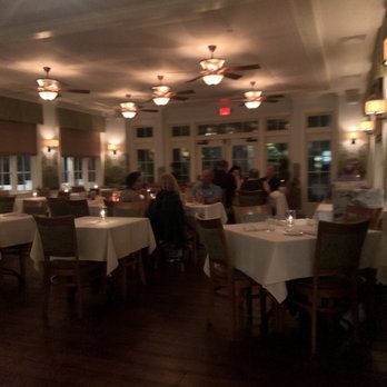 The Aviary - Causal Saturday night - New American Near Me - Swansea, Massachusetts