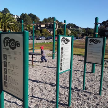 Strawberry Cove Park - Parks Near Me - Mill Valley, California