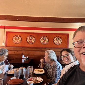 Golden Moon Restaurant - Chinese Near Me - Arroyo Grande, California