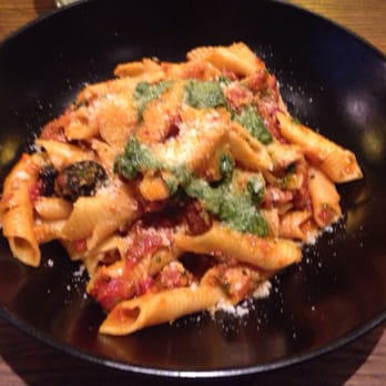 TriBeCa Restaurant - American Near Me - Dublin, D