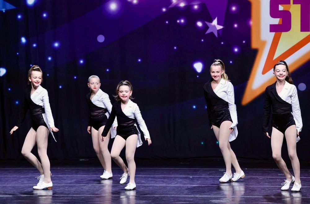 Sparkle and Shine Dance Studio Logo