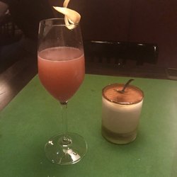 Hawthorn Lounge
