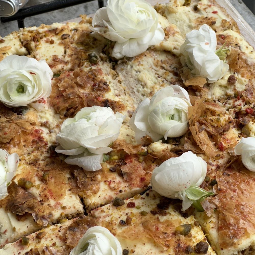 Bakhlava Cake