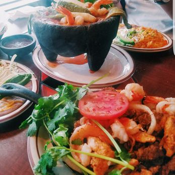 Los Molcajetes - Shrimp Molcajete and Combo Fajita Platter! - Mexican Near Me - Bakersfield, California