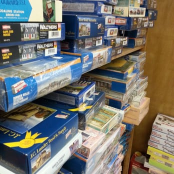Dale's Train Station - Dales train place - Toy Stores Near Me - Norfolk, Virginia