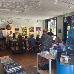Old Orchard Creek Farm - Inside of the store during music.