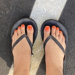 Town Center Nails & Hair Salon - Basic Pedicure