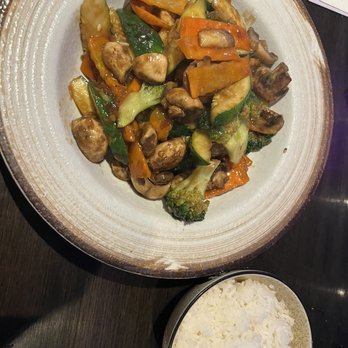Yakitori Sake House - sautéed veggies - Sushi Bars Near Me - Boca Raton, Florida Yakitori Sake House - sautéed veggies - Sushi Bars Near Me - Boca Raton, Florida