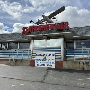 Seaplane Diner - Diners Near Me - Providence, Rhode Island