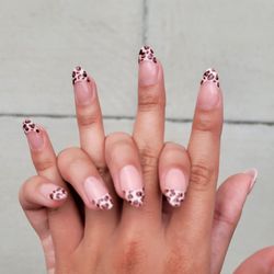 La Nails