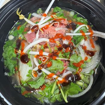 Pink Flower Vietnamese Restaurant - beef pho - Vietnamese Near Me - Mounds View, Minnesota