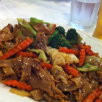 To Thai For - Pad seyu - Thai Near Me - Honolulu, Hawaii