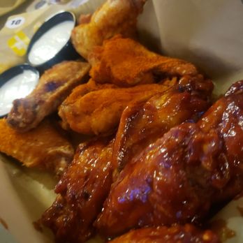 Buffalo Wild Wings - Wings - Chicken Wings Near Me - Menifee, California