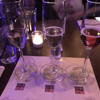 Red Red Wine Bar - Message in a Bottle Flight - Wine Bars Near Me - Annapolis, Maryland Red Red Wine Bar - Message in a Bottle Flight - Wine Bars Near Me - Annapolis, Maryland