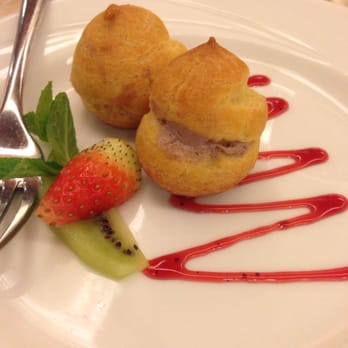 中華遊樂會 - Profiteroles - blah - Hong Kong, HK