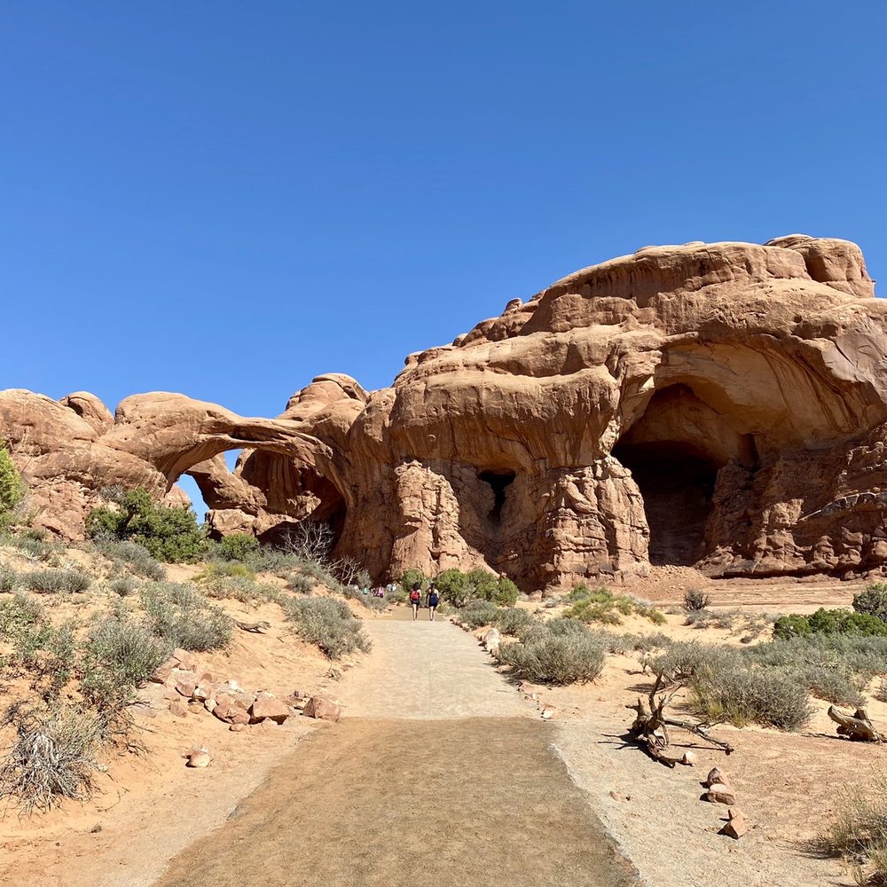 Double Arch - Approaching Double Arch - Hiking Near Me - Utah, Utah