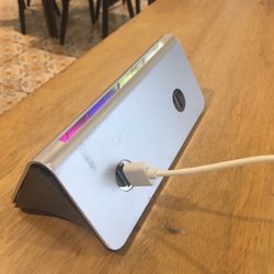 Eric Kayser - USB Power Plugs