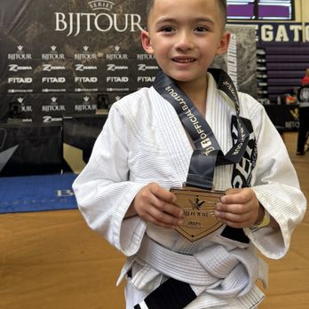 Apex BJJ - Brazilian Jiu-jitsu Near Me - Vacaville, California
