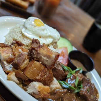 Tselogs - Lechon Kawali silog and paresilog combo; must try the lechon! - Filipino Near Me - Daly City, California