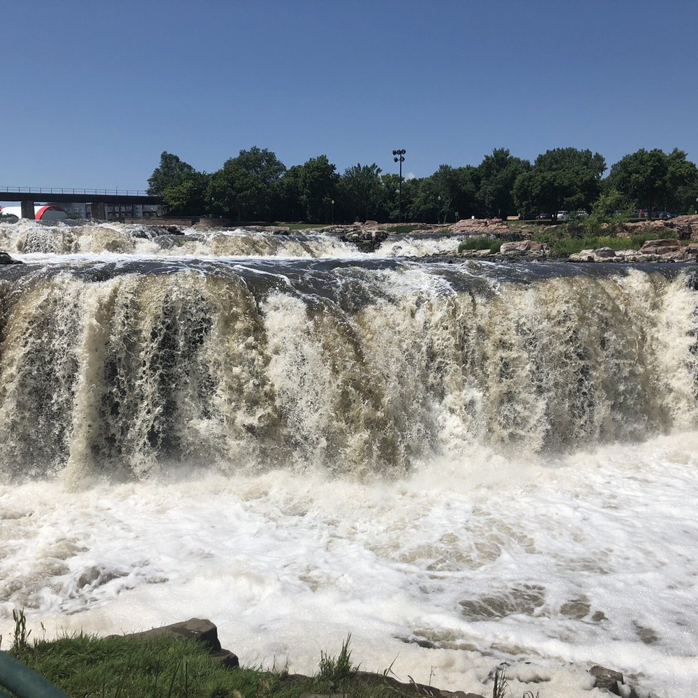 Falls Park - Parks Near Me - Sioux Falls, South Dakota Falls Park - Parks Near Me - Sioux Falls, South Dakota