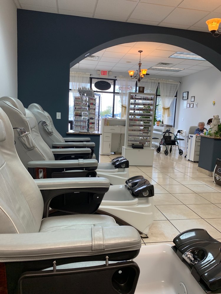 DK NAILS - 31 Photos & 40 Reviews - 9001 Brodie Ln, Austin, TX - Yelp