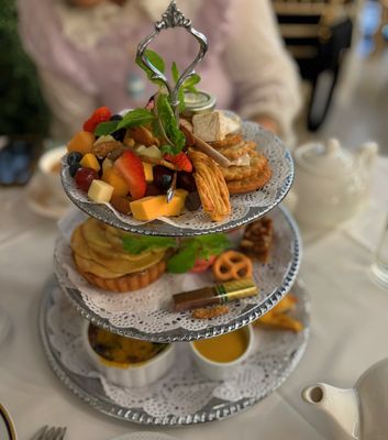 Tea Rose Garden by null