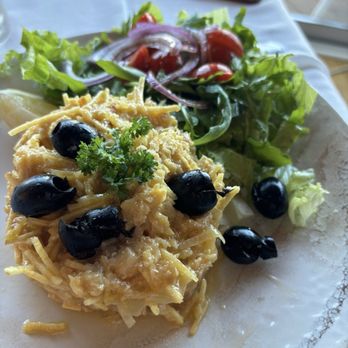 Bar do Fundo - Bacalhau a bras - Portuguese Near Me - Sintra, 11