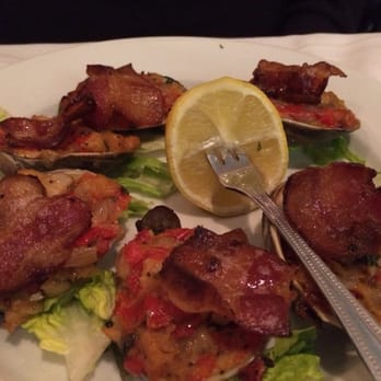 Po Le Cucina - Clams Casino - Italian Near Me - Spring House, Pennsylvania Po Le Cucina - Clams Casino - Italian Near Me - Spring House, Pennsylvania