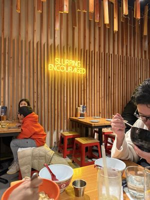 Mecha Noodle Bar by null
