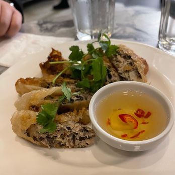 Linh Cafe - Vietnamese Near Me - Vancouver, British Columbia